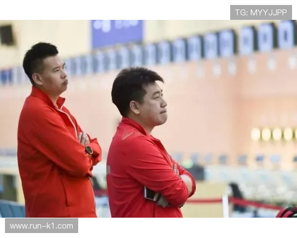 庞伟家里到底堆了多少运动装备，光看就觉得钱包瘪了不止一点点