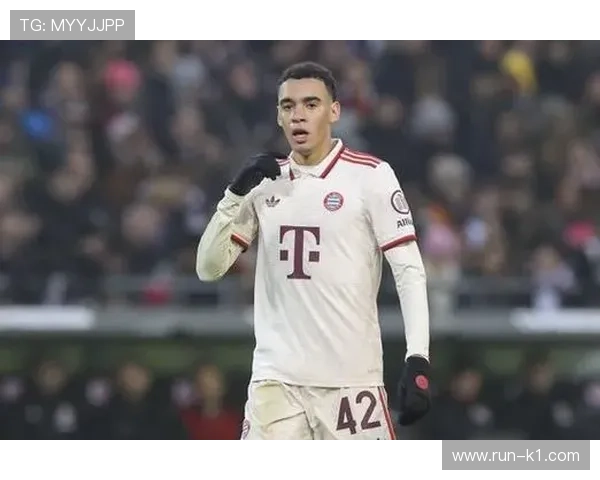 穆西亚拉 vs 内马尔：技术风格与核心创造力的代际差异